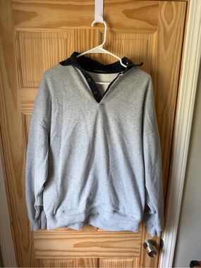 Brandy Melville Black Collar Pullover with Grey Interior